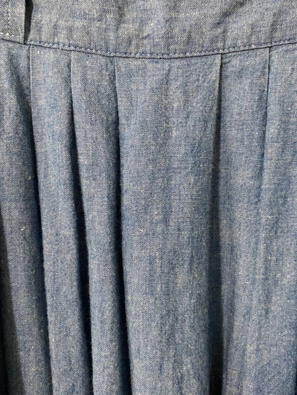 Vintage 1980s Denim Look Midi/Tea Length Skirt | Size 6 Petite |Pockets - Picture 6 of 9